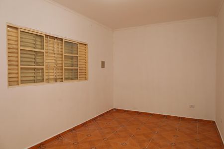 Casa para alugar com 80m², 2 quartos e 1 vagaQuarto 1