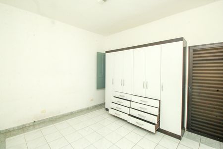 Casa para alugar com 120m², 3 quartos e 1 vaga Casa para alugar com 120m², 3 quartos e 1 vagaQuarto