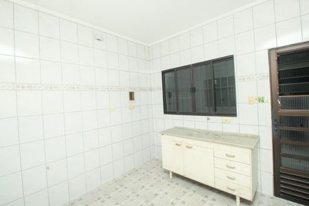 Casa para alugar com 120m², 3 quartos e 1 vaga Casa para alugar com 120m², 3 quartos e 1 vagaCozinha - Edícula