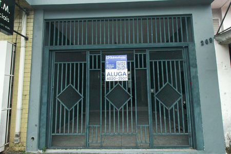 Casa para alugar com 120m², 3 quartos e 1 vaga Casa para alugar com 120m², 3 quartos e 1 vagaPlaca instalada em 09/05/2026 com o código FEWQ-1182