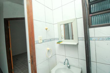 Casa para alugar com 120m², 3 quartos e 1 vaga Casa para alugar com 120m², 3 quartos e 1 vagaBanheiro - Edícula