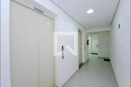 Apartamento à venda com 62m², 2 quartos e 1 vagaHall de entrada