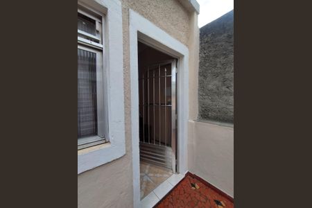 Entrada  de casa para alugar com 1 quarto, 90m² em Vila Brasilina, São Paulo