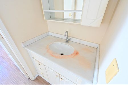 Apartamento para alugar com 42m², 1 quarto e 1 vagaBanheiro Social