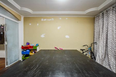 Casa à venda com 277m², 3 quartos e 1 vagaSala