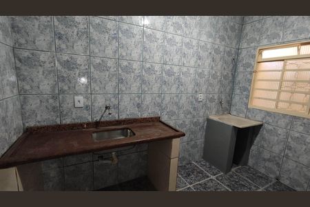 Casa para alugar com 40m², 2 quartos e sem vaga Casa para alugar com 40m², 2 quartos e sem vagaCozinha e Área de Serviço