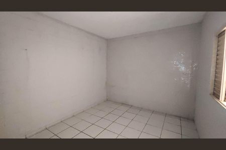 Casa para alugar com 40m², 1 quarto e sem vaga