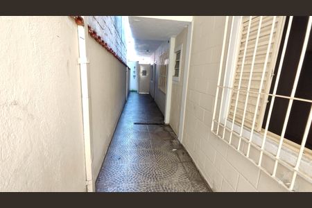 Casa para alugar com 40m², 1 quarto e sem vaga