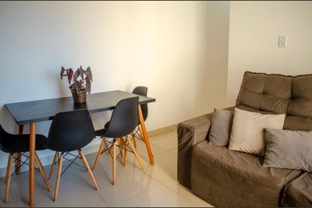 Apartamento para alugar com 3 quartos, 75m² em Setor Goiânia 2, Goiânia