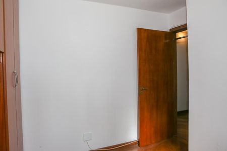 Apartamento à venda com 96m², 3 quartos e 2 vagas Apartamento à venda com 96m², 3 quartos e 2 vagasQuarto 3
