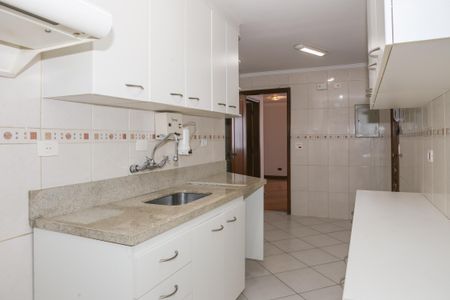 Apartamento à venda com 96m², 3 quartos e 2 vagas Apartamento à venda com 96m², 3 quartos e 2 vagasCozinha