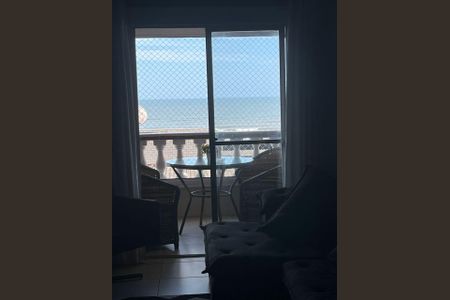 Sala de apartamento para alugar com 3 quartos, 90m² em Jardim Luciana, Praia Grande