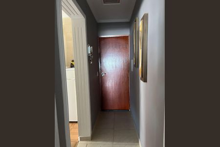 Corredor de apartamento para alugar com 3 quartos, 90m² em Jardim Luciana, Praia Grande