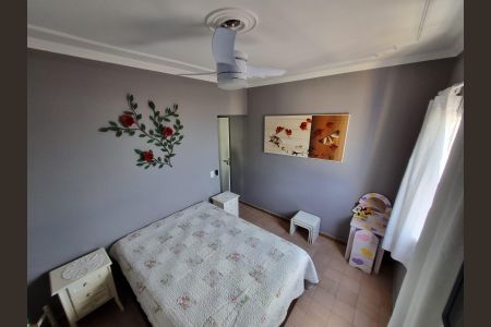 Quarto de apartamento para alugar com 3 quartos, 90m² em Jardim Luciana, Praia Grande
