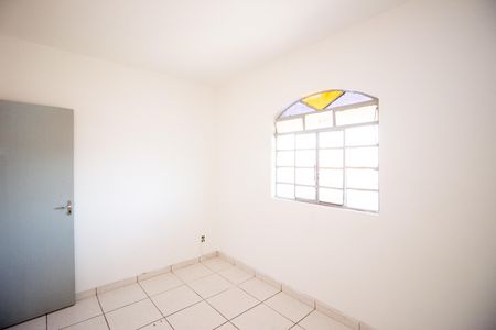 Quarto 1 de casa para alugar com 3 quartos, 70m² em Milanez, Contagem