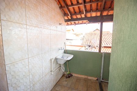 Casa para alugar com 70m², 3 quartos e 1 vagaCozinha e Área de Serviço
