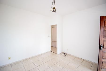 Sala de casa para alugar com 3 quartos, 70m² em Milanez, Contagem