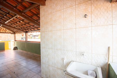 Casa para alugar com 70m², 3 quartos e 1 vagaCozinha e Área de Serviço