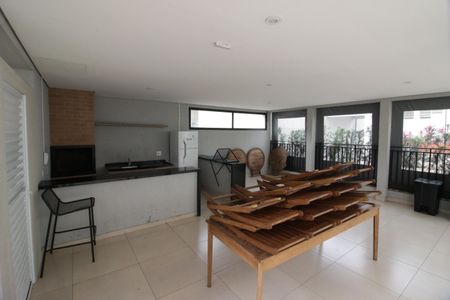Apartamento à venda com 55m², 2 quartos e 1 vagaÁrea comum - Churrasqueira