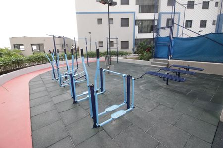 Apartamento à venda com 55m², 2 quartos e 1 vagaÁrea comum - Área de exercícicos
