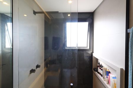 Apartamento à venda com 55m², 2 quartos e 1 vagaBanheiro 2