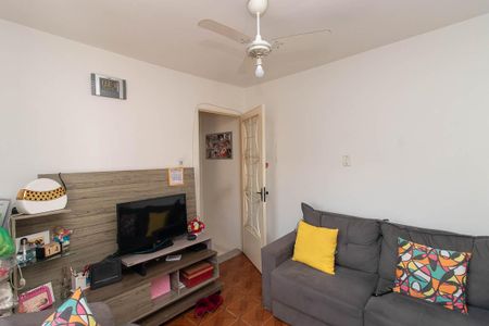 Casa à venda com 200m², 3 quartos e 3 vagas Casa à venda com 200m², 3 quartos e 3 vagasSala Casa 2