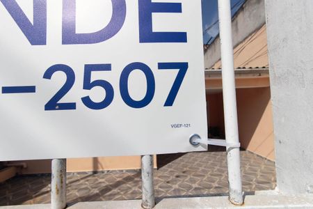 Casa à venda com 200m², 3 quartos e 3 vagas Casa à venda com 200m², 3 quartos e 3 vagasPlaca