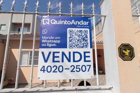 Casa à venda com 200m², 3 quartos e 3 vagas Casa à venda com 200m², 3 quartos e 3 vagasPlaca