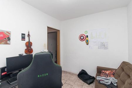 Casa à venda com 200m², 3 quartos e 3 vagas Casa à venda com 200m², 3 quartos e 3 vagasQuarto 2 Casa 1