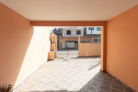 Casa à venda com 200m², 3 quartos e 3 vagas Casa à venda com 200m², 3 quartos e 3 vagasÁrea externa