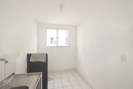 Apartamento para alugar com 46m², 2 quartos e 1 vaga Apartamento para alugar com 46m², 2 quartos e 1 vagaCozinha e Área de Serviço