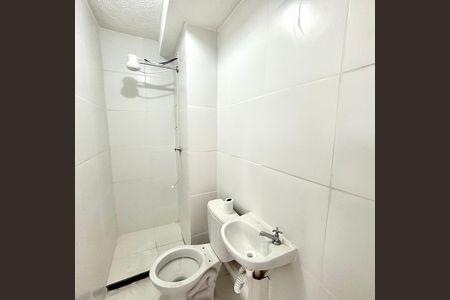 Banheiro de apartamento para alugar com 2 quartos, 35m² em Vila Silvia, São Paulo