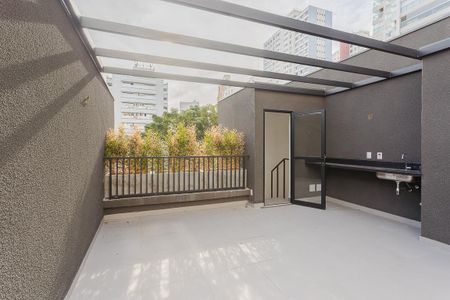 Casa de condomínio à venda com 140m², 2 quartos e 3 vagas Casa de condomínio à venda com 140m², 2 quartos e 3 vagasTerraço