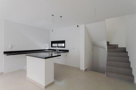 Casa de condomínio à venda com 140m², 2 quartos e 3 vagas Casa de condomínio à venda com 140m², 2 quartos e 3 vagasCozinha
