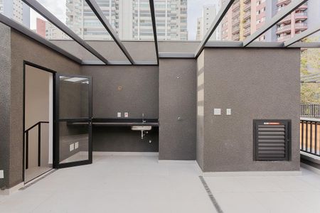 Casa de condomínio à venda com 140m², 2 quartos e 3 vagas Casa de condomínio à venda com 140m², 2 quartos e 3 vagasTerraço