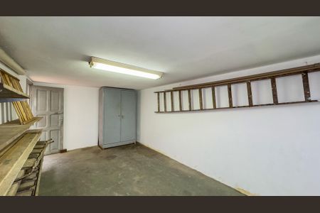 Casa para alugar com 300m², 2 quartos e 2 vagas Casa para alugar com 300m², 2 quartos e 2 vagasGaragem