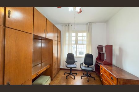 Casa para alugar com 300m², 2 quartos e 2 vagas Casa para alugar com 300m², 2 quartos e 2 vagasQuarto 2