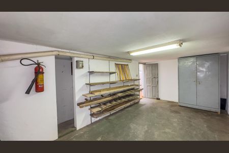 Casa para alugar com 300m², 2 quartos e 2 vagas Casa para alugar com 300m², 2 quartos e 2 vagasGaragem