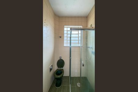 Casa para alugar com 300m², 2 quartos e 2 vagas Casa para alugar com 300m², 2 quartos e 2 vagasBanheiro 2