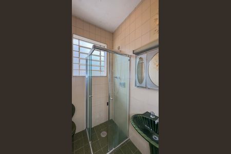 Casa para alugar com 300m², 2 quartos e 2 vagas Casa para alugar com 300m², 2 quartos e 2 vagasBanheiro 2