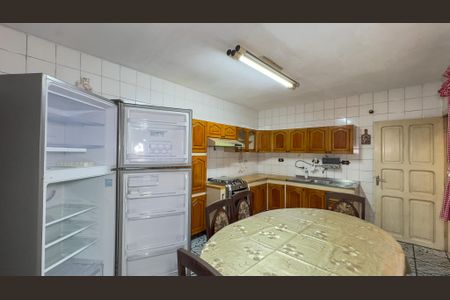 Casa para alugar com 300m², 2 quartos e 2 vagas Casa para alugar com 300m², 2 quartos e 2 vagasCozinha
