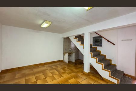 Casa para alugar com 300m², 2 quartos e 2 vagas Casa para alugar com 300m², 2 quartos e 2 vagasÁrea de Serviço