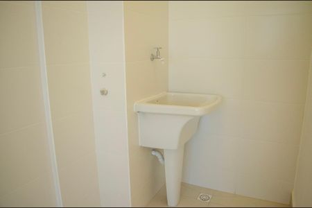 Apartamento para alugar com 3 quartos, 70m² em Rodoviario, Goiânia