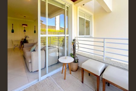 Apartamento para alugar com 60m², 1 quarto e sem vagaVaranda