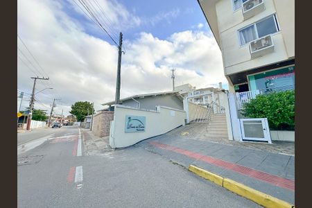 Apartamento para alugar com 60m², 1 quarto e sem vagaFachada