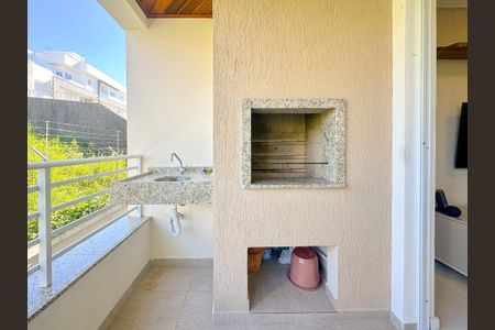 Apartamento para alugar com 60m², 1 quarto e sem vagaVaranda