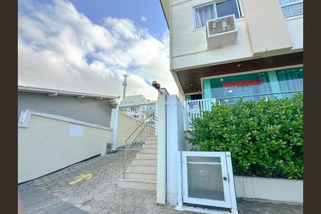 Apartamento para alugar com 60m², 1 quarto e sem vagaFachada