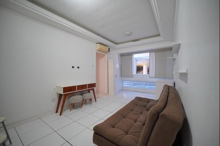 Sala de apartamento para alugar com 1 quarto, 47m² em Kobrasol, São José