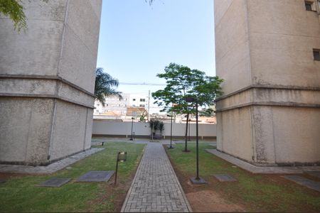 Apartamento para alugar com 67m², 2 quartos e 1 vagaÁrea comum
