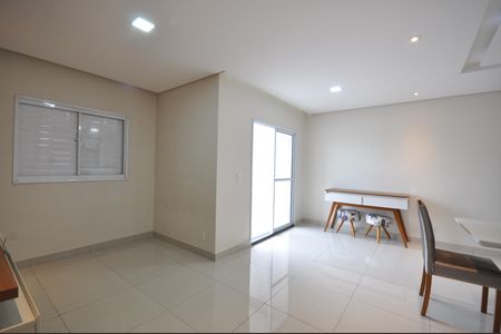 Sala de apartamento para alugar com 2 quartos, 67m² em Jardim Modelo, São Paulo